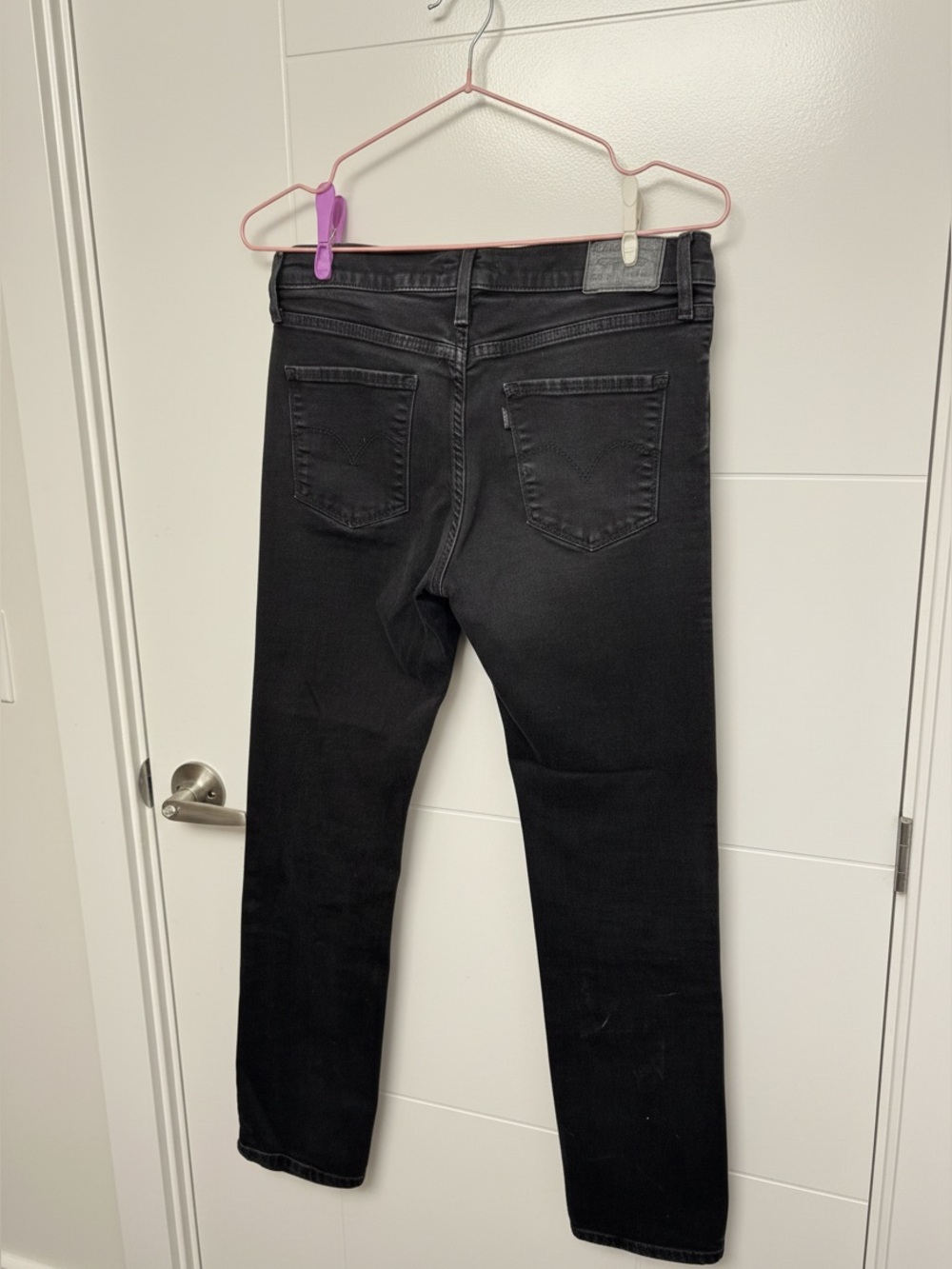 Levi’s 314 Shaping Straight Black Jeans Size 30 High Rise Stretch Denim